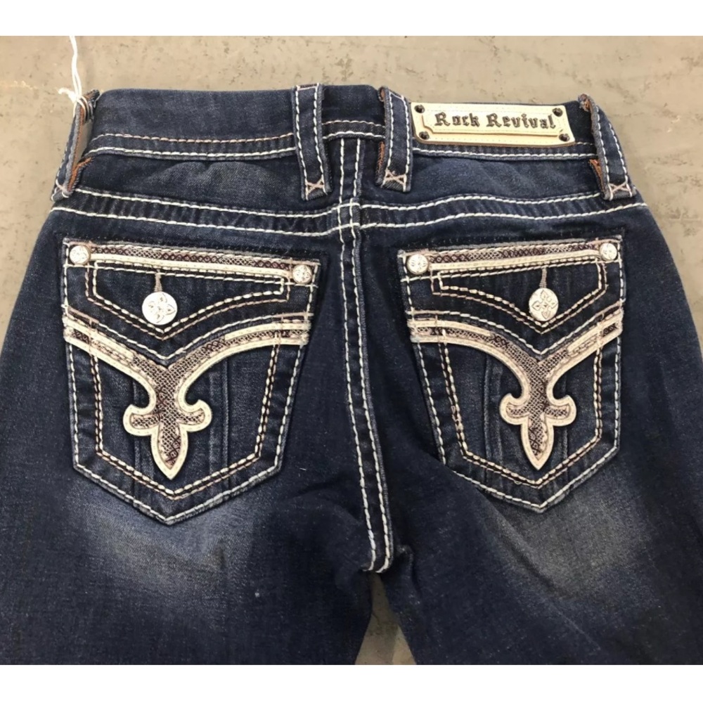 Jeans Rock Revival